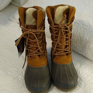 Khombu ladies boots size 6